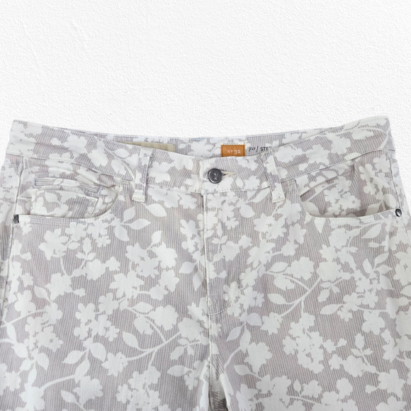 Pilcro and the Letterpress Gray Floral Cropped Straight Leg Pants Size 32 - Picture 3 of 14